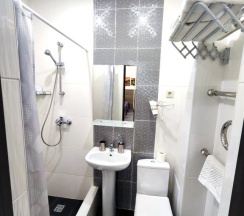 Семейный номер Superior с балконом и с красивым видом из окна в Camelia