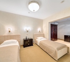 Люкс с видом на море  в Ревиталь Парк