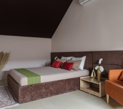 Барнхаус 1  +79092143394 Воронеж, пер. Речной 31А в Барнхаус 1