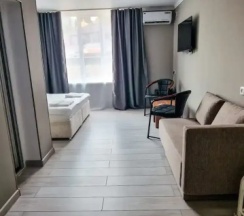 Номер Standard c видом на монастырь в SkyTerra