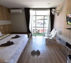 Двухместный номер Deluxe c 1 комнатой с видом на город двуспальная кровать в Ricci House Resort