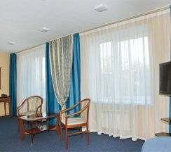 Номер Полулюкс в Ладога