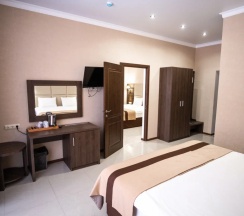 Номер Семейный Стандарт №21 с 2 комнатами в Орлиное гнездо