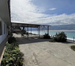 Трёхместный номер Standard с балконом и с видом на горы в ДавЭль