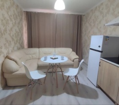 Апартаменты с балконом в Квартира Devi Лавочкина 17 п4