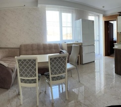 Апартаменты двухкомнатные с кухней в Виа Сакра