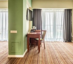 Двухместный номер Premium двуспальная кровать в Almaty