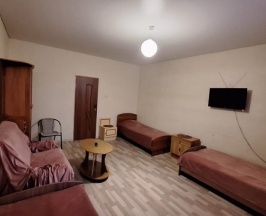 Трёхместный номер Superior с видом на внутренний двор в Давинчи