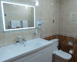 Двухкомнатный двухместный в Белый лотос