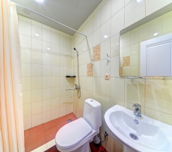 Комната стандарт с 1 двуспальной кроватью с балконом в Белая Лилия