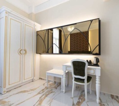 Двухместный номер Standard двуспальная кровать в Modern Luxury Hotel