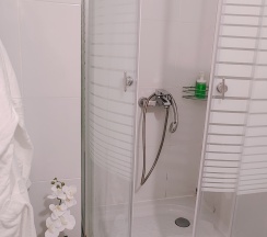 5ти местный стандарт с французским балконом в Золотой берег Витязево