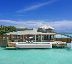 Water Reserve with slide c 1 комнатой в Soneva Fushi