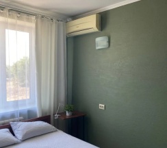 Апартаменты с балконом в Море солнца