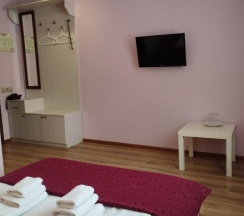 Номер стандарт эконом с 1 двуспальной кроватью в Xl комплекс