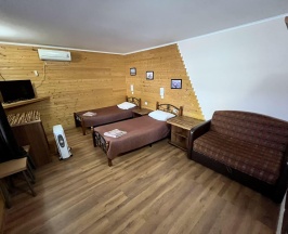 Номер стандарт с 2 односпальными кроватями в Надежда