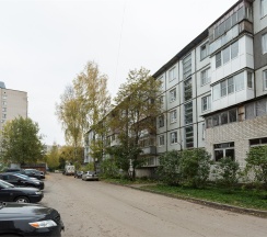 Псковская, 9В 1.4.15, р-н 2-4 мкр ◰ 1 комн. в Две Подушки