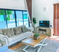 Вилла с 5 комнатами в Royal Sammuk villas