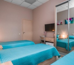Номер стандарт с 3 односпальными кроватями в Valeri hotel