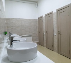 Кровать в общем номере (женский номер) в Station Hostel