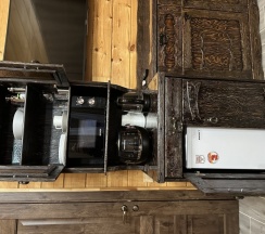 Студия в Grizzly house