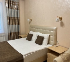 Двухместный улучшенный с двуспальной кроватью в Bostan