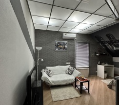 Комната улучшенная (мансарда) в Ksanta's House (Ксанта Хаус)
