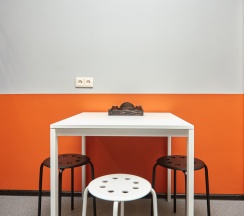 место в 6-местном мужском номере с двухъярусной кроватью в Кампус