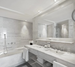Двухместный полулюкс с видом на город (двуспальная кровать) в Majestic Hotel & Spa Barcelona GL