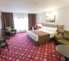 Номер полулюкс комфорт в Наутилус