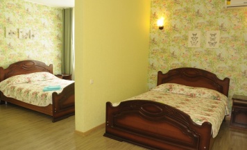Семейная студия в Small Hotel