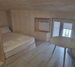 Семейный номер четырехместный в Море рядом