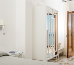 Трёхместный номер Comfort с видом на море в Hotel Pupetto
