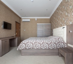 Люкс в Планета Спорт