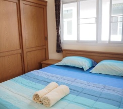 Вилла с 3 комнатами с балконом в Suanson Paragon Green Villas