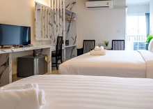 Трёхместный номер Superior односпальная кровать в Donmueang Place Hotel