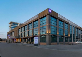 Отель Wyndham Baku в Баку