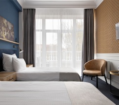 Стандартный номер с видом на город, террасой и двумя отдельными кроватями в Королева Луиза