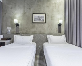 Двухместный номер Superior с балконом 2 отдельные кровати в Hotel YAN