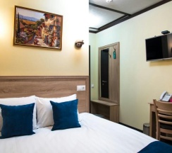 Стандартная комната с одной большой кроватью в Кауфман хаус