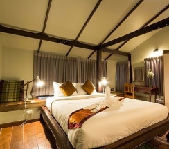 Двухместная вилла двуспальная кровать в Kata Tranquil Villa