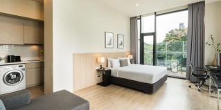 Бангкок: Апартаменты The Residence on Thonglor by UHG