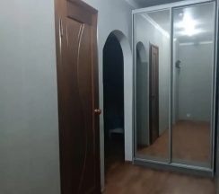 Трёхместные апартаменты c 1 комнатой с балконом в Апартаменты на проспекте 22 Партсъезда