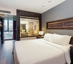 Полулюкс с 2 комнатами в A-One Bangkok Hotel