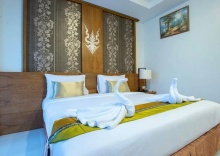 Номер Deluxe в Sea Star Patong Hotel