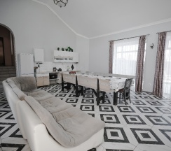 Дом в Песчаный берег