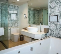 Двухместный номер Deluxe двуспальная кровать в Отель Zenmaya Oceanfront Phuket, Trademark Collection by Wyndham