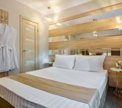 Полулюкс в Сова