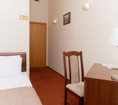 Одноместный номер с видом на город односпальная кровать в Соната на Маяковского