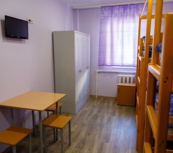 Кровать в общем номере (мужской номер) в Реутовский дворик